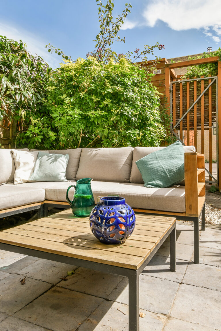 Best Small Garden Design Ideas: Must-See Tricks to Make Your Space FUN & Elegant!